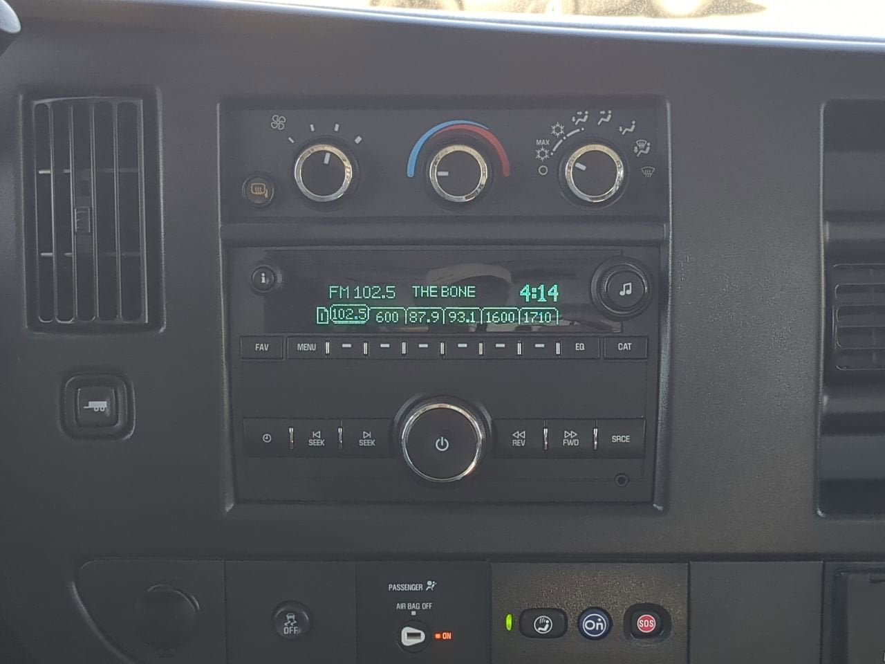 2025 Chevrolet Express Cargo 2500 WT