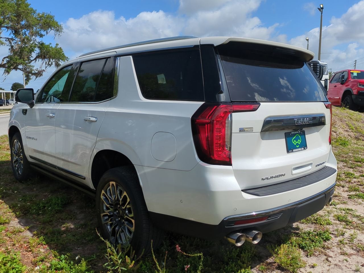 2023 GMC Yukon Denali Ultimate