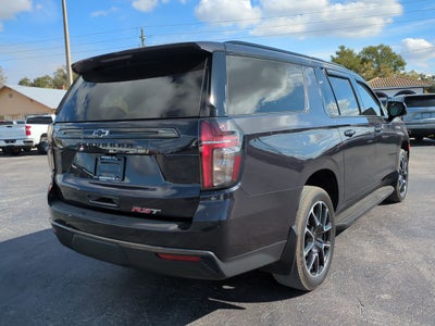2022 Chevrolet Suburban RST