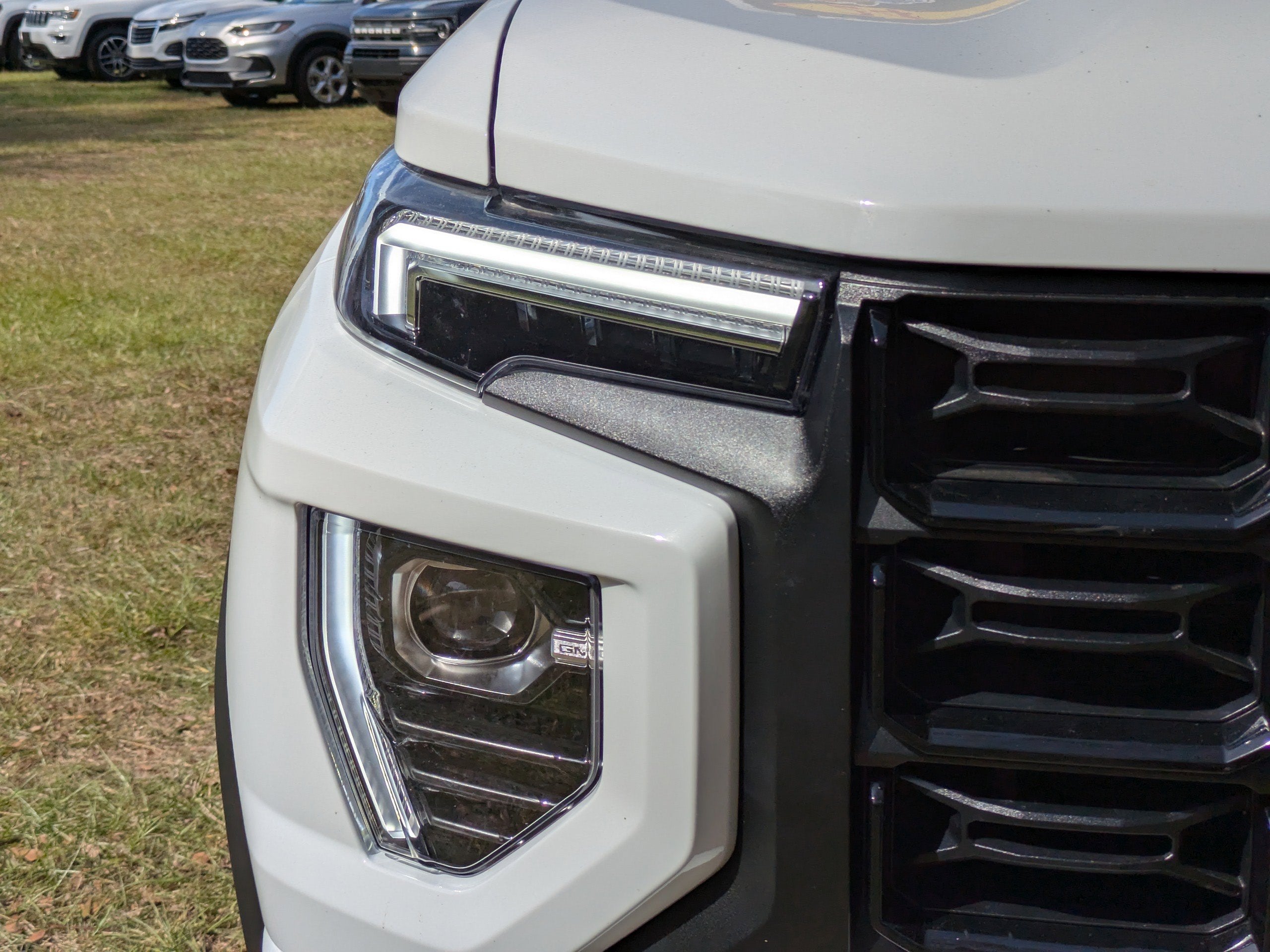 2024 GMC Canyon Elevation