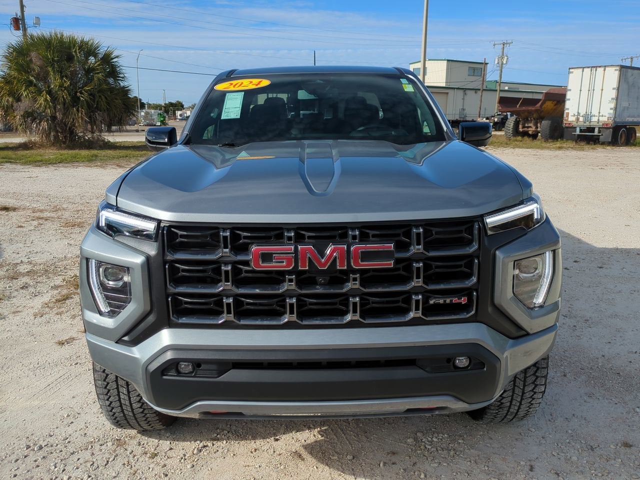 2024 GMC Canyon AT4