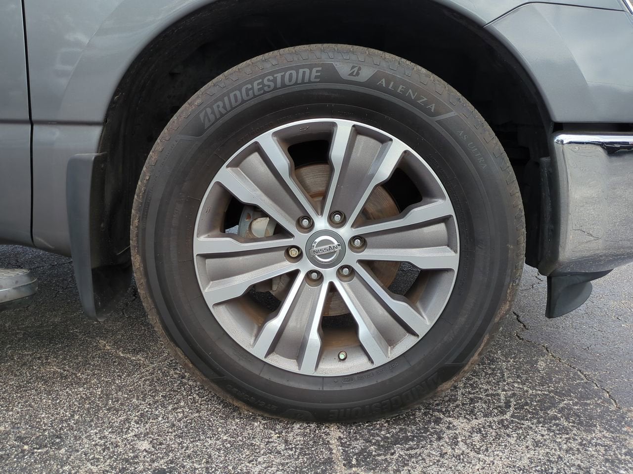 2017 Nissan TITAN SL