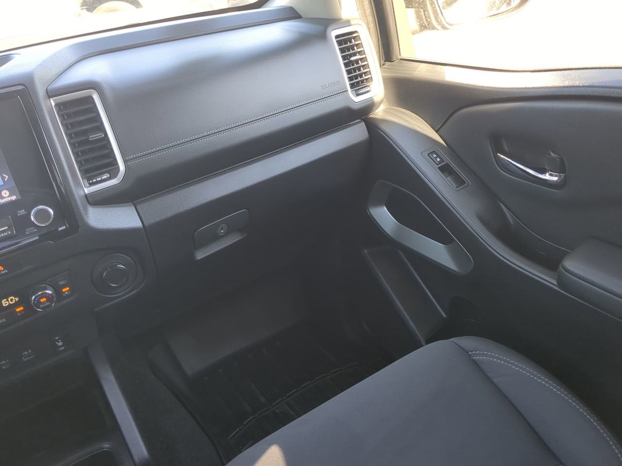 2022 Nissan Frontier Crew Cab SV 4x4