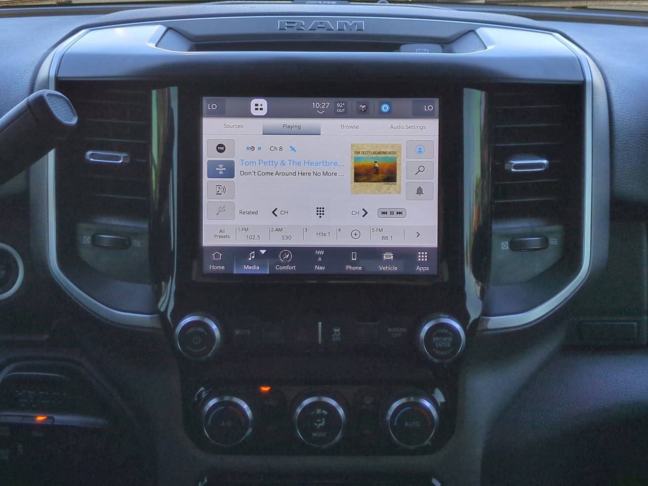 2024 RAM 3500 Big Horn Crew Cab 4x4 8' Box