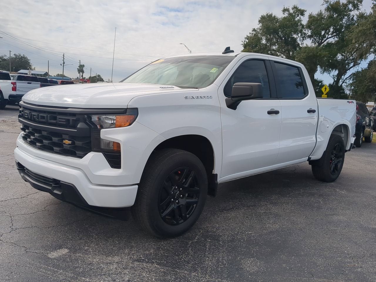 2025 Chevrolet Silverado 1500 Custom