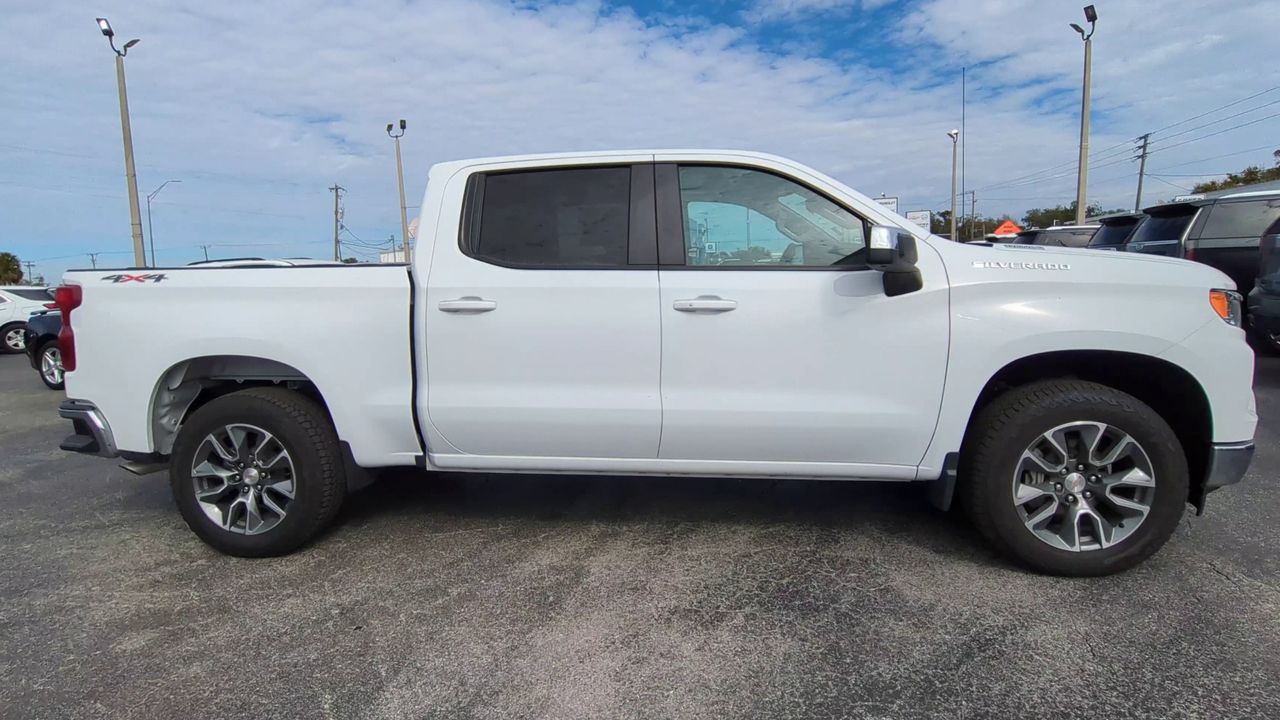 2025 Chevrolet Silverado 1500 LT (2FL)