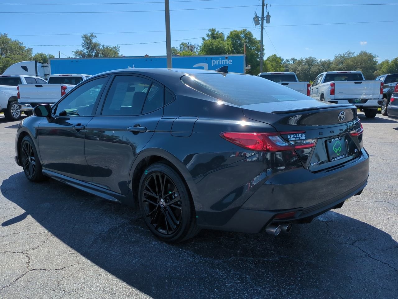 2025 Toyota Camry SE