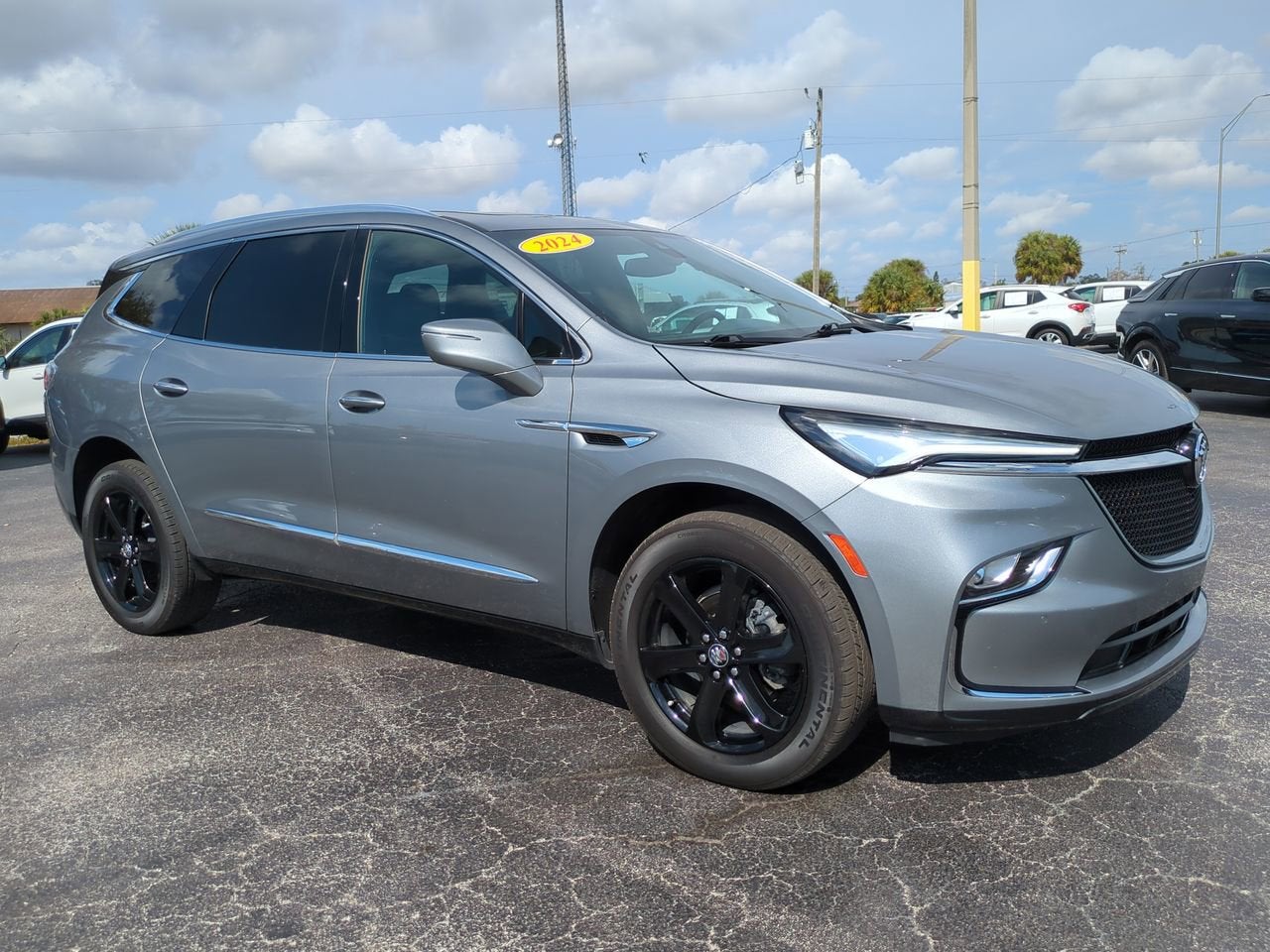 2024 Buick Enclave Essence