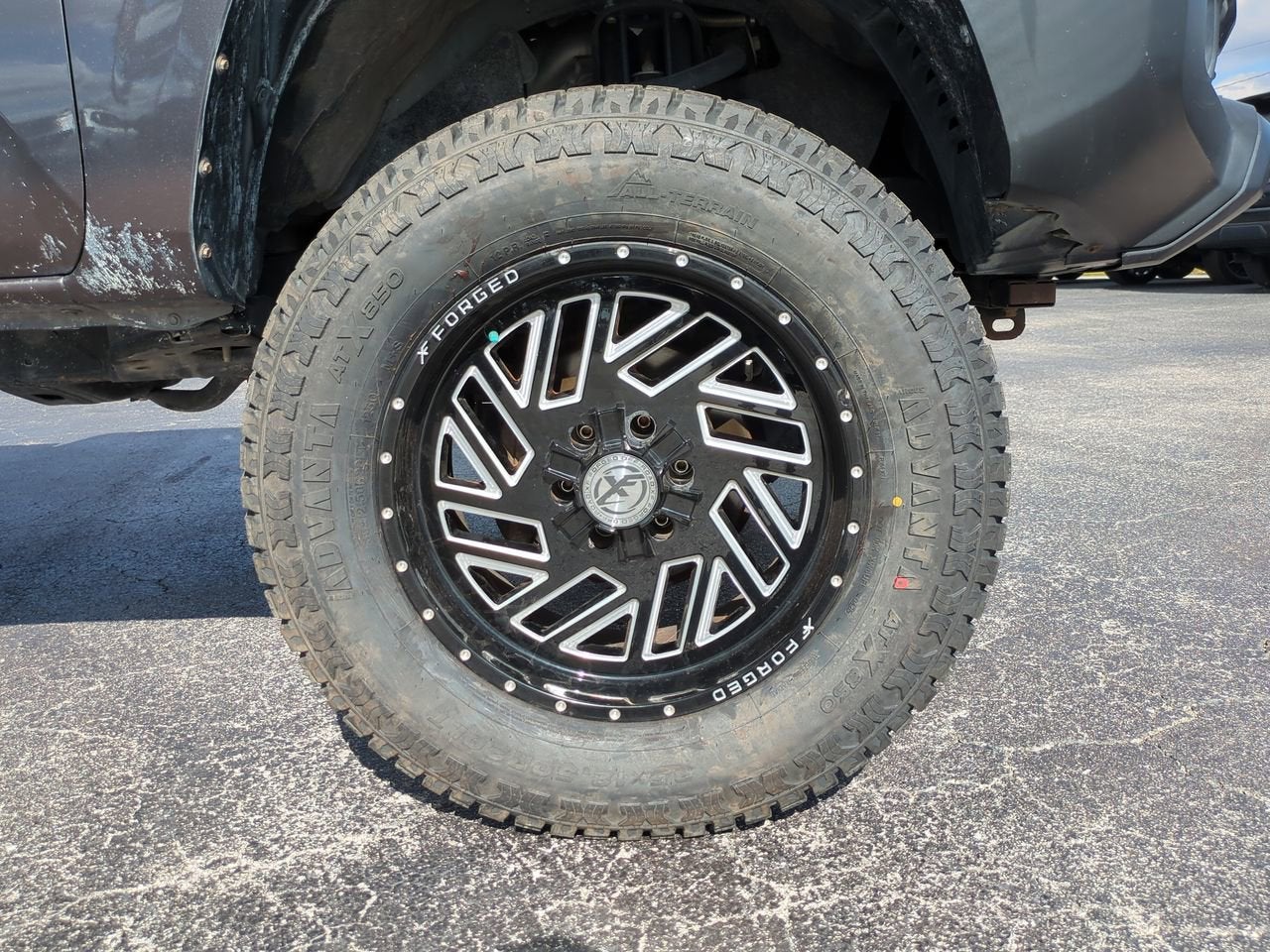 2018 Toyota Tacoma SR