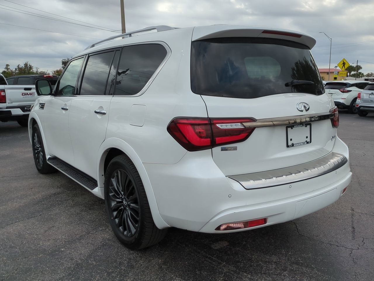2023 INFINITI QX80 PREMIUM SELECT