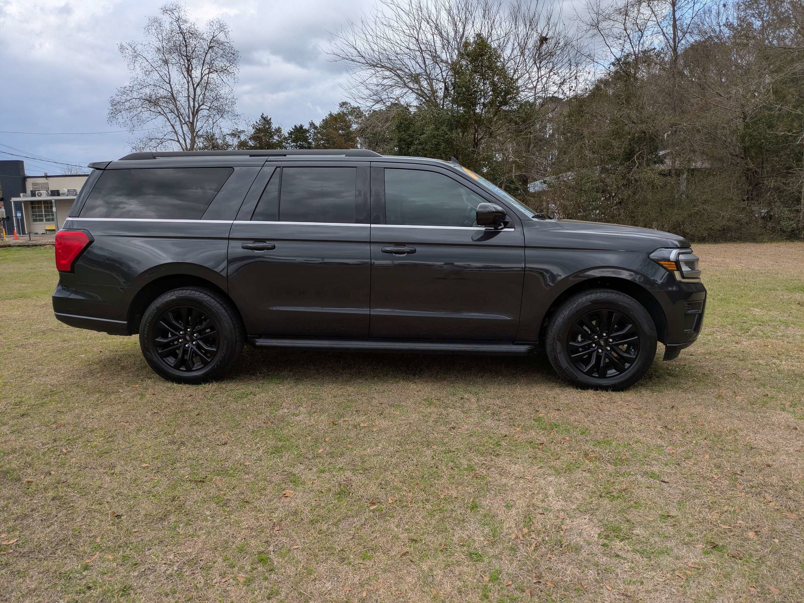 2024 Ford Expedition Max XLT