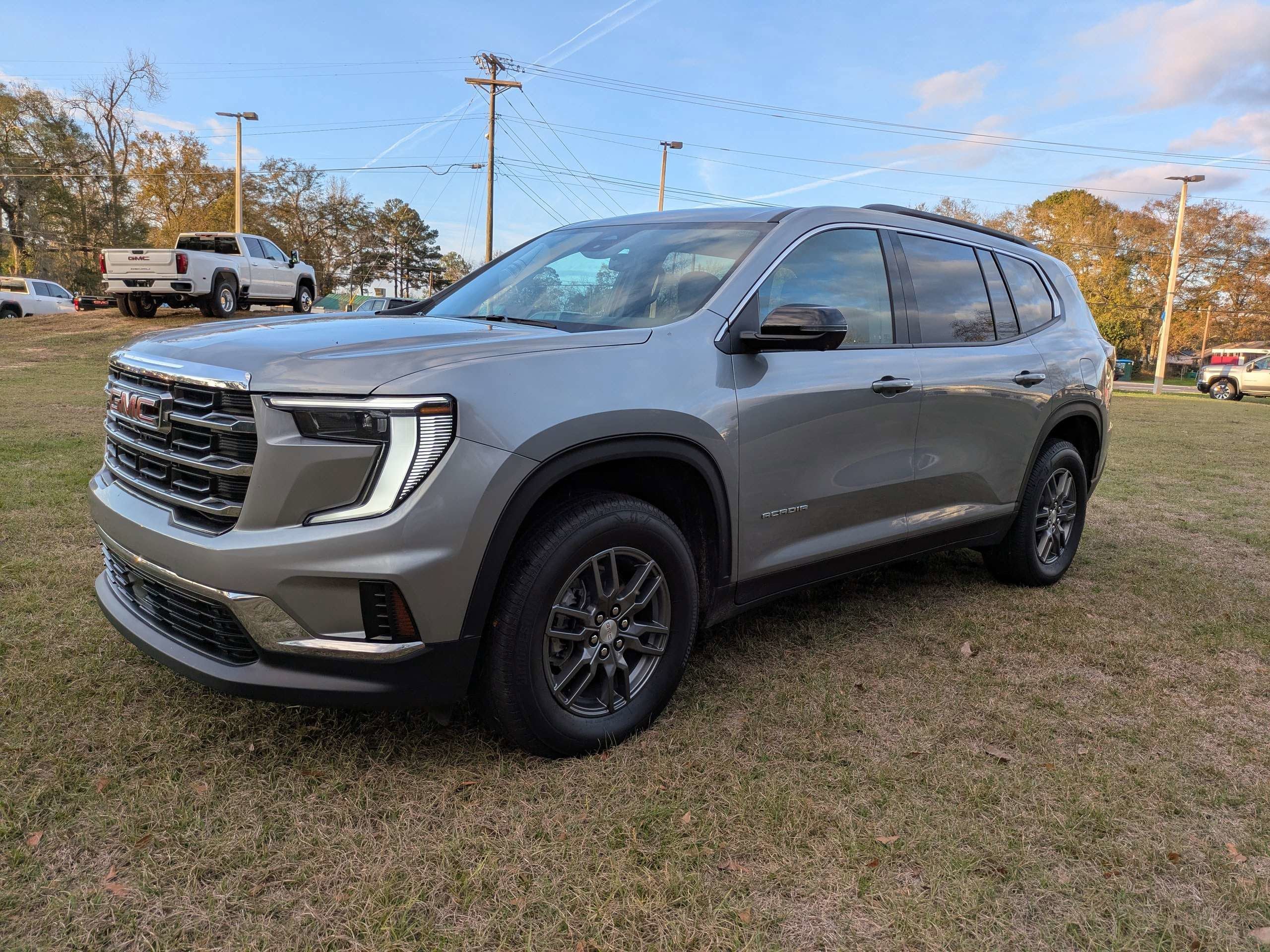 2025 GMC Acadia Elevation