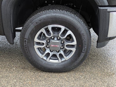 2025 GMC Sierra 2500 HD SLE