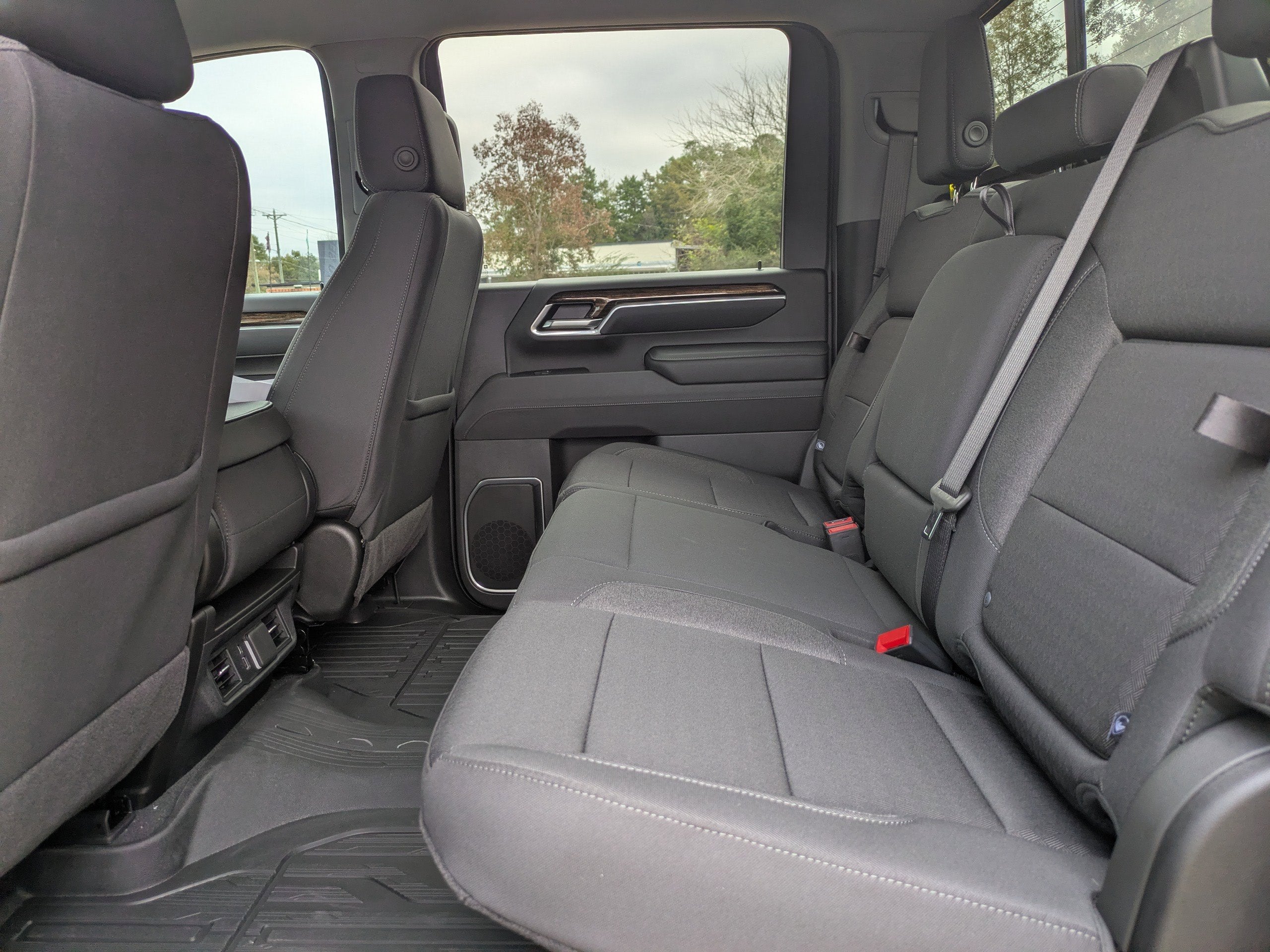 2025 GMC Sierra 2500 HD SLE