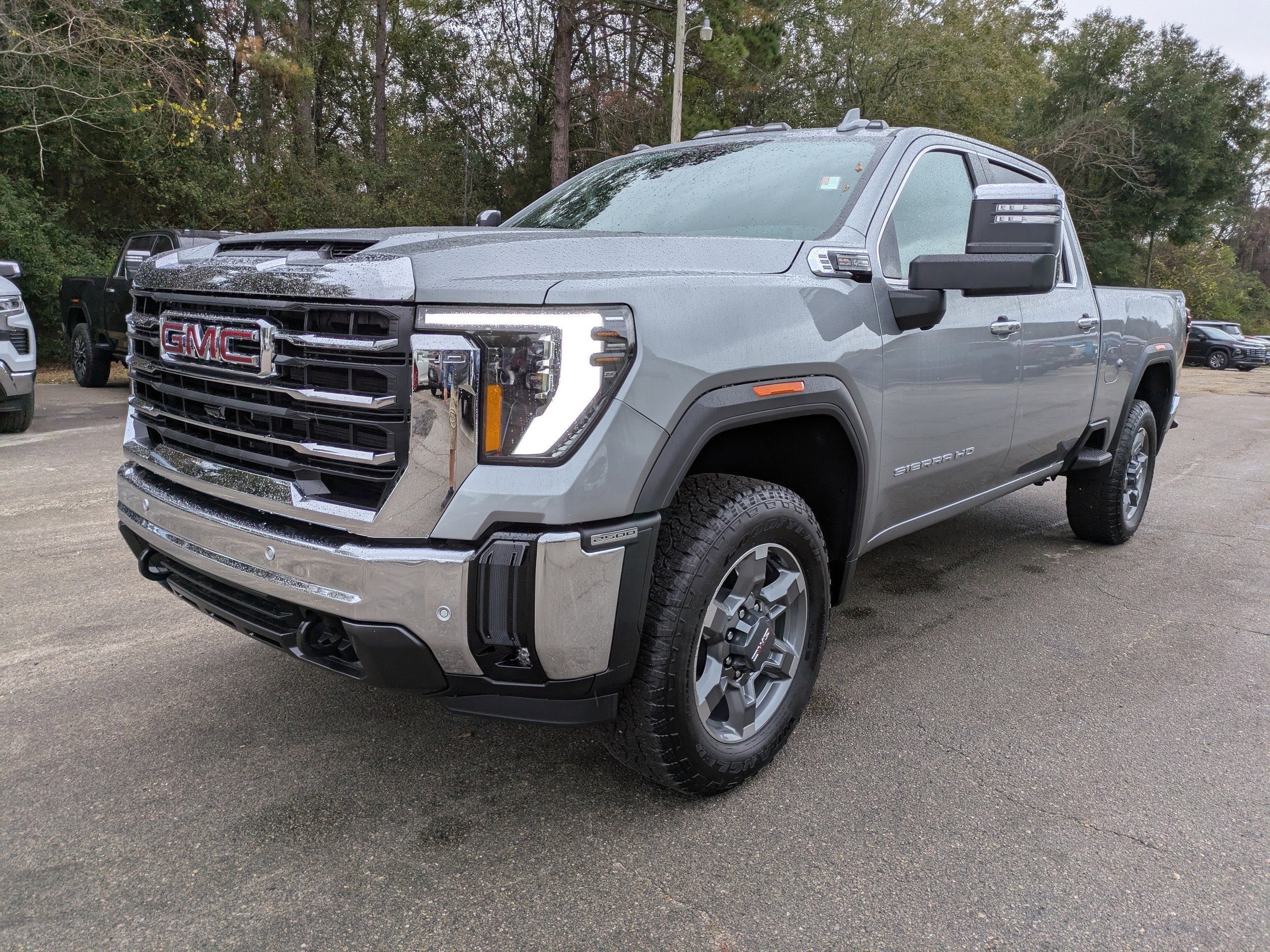 2026 GMC Sierra 2500 HD SLT