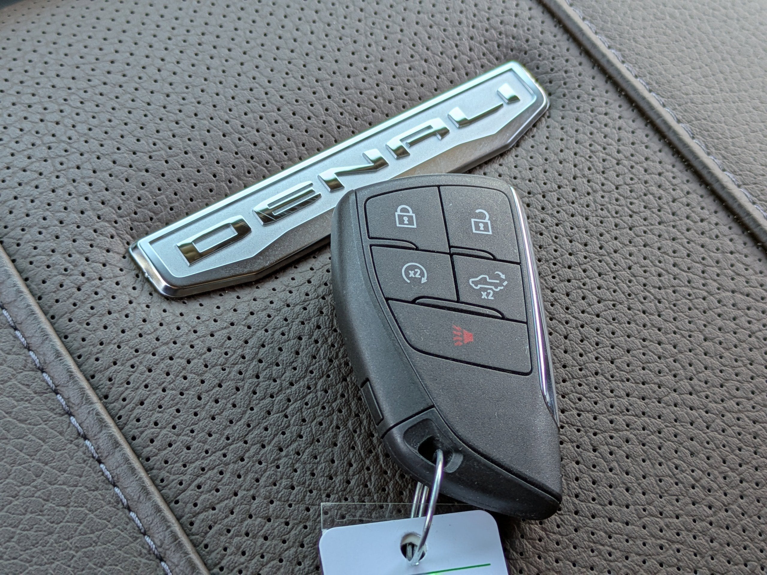 2025 GMC Sierra 2500 HD Denali