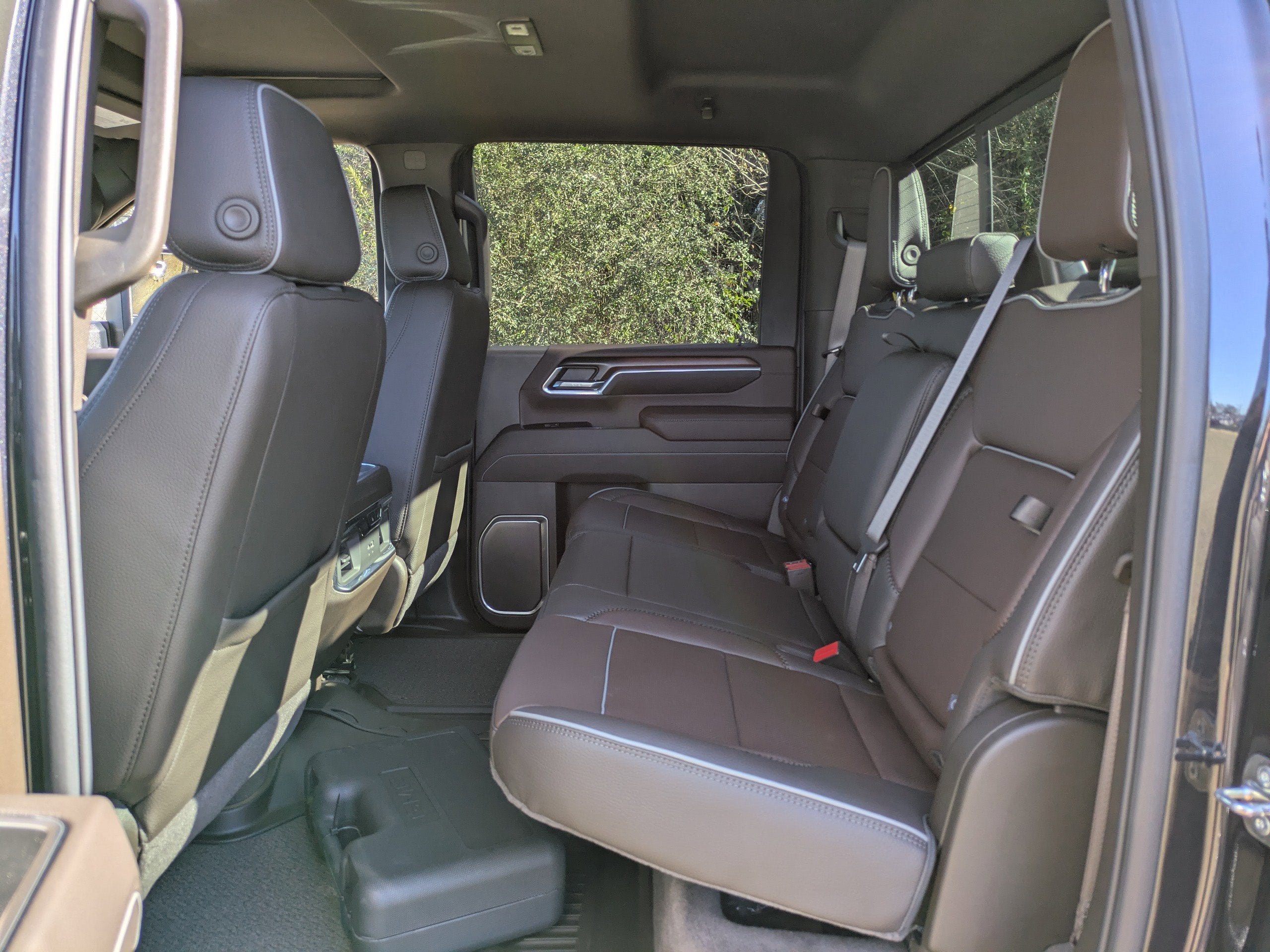 2025 GMC Sierra 2500 HD Denali