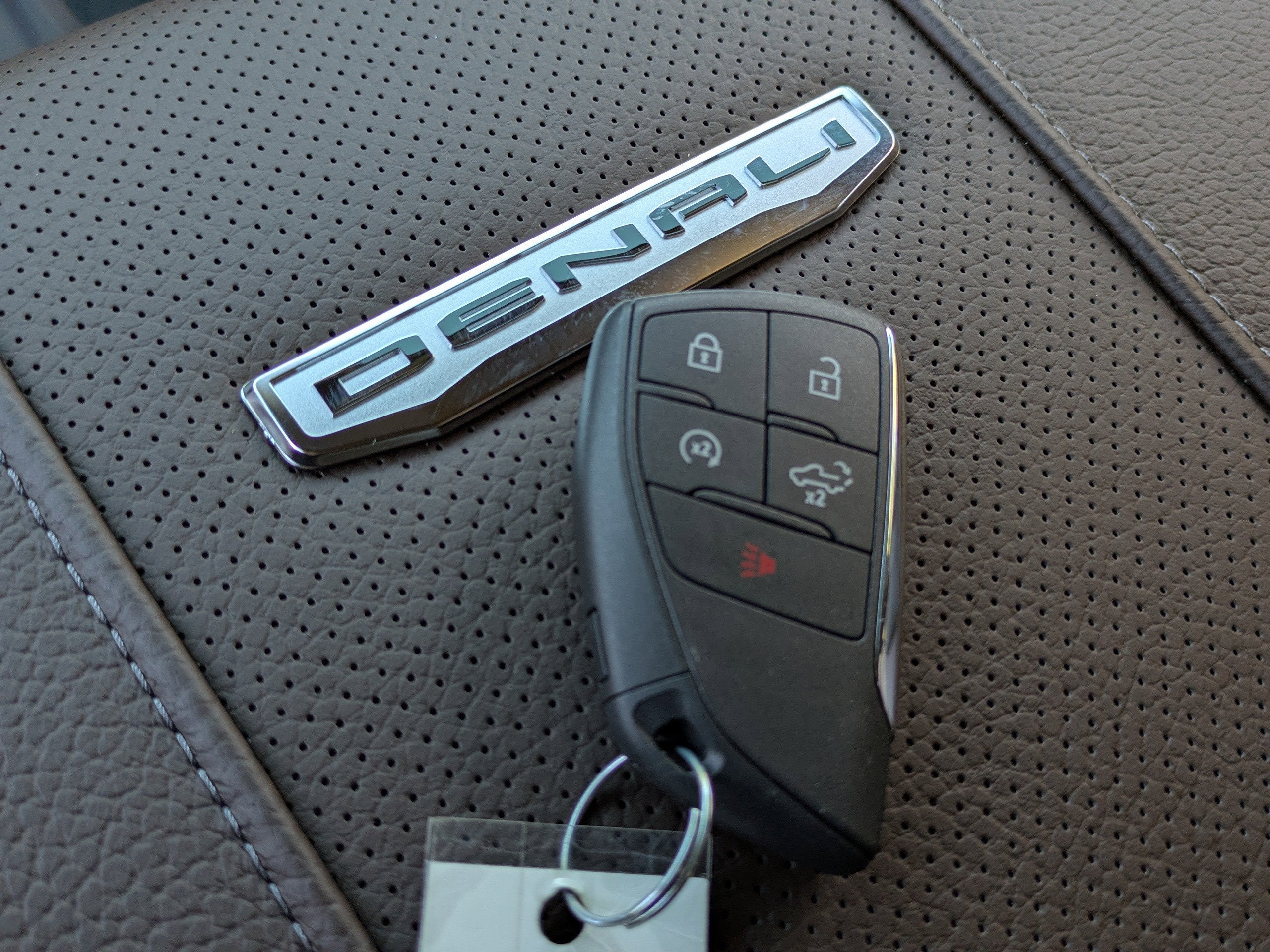 2025 GMC Sierra 2500 HD Denali