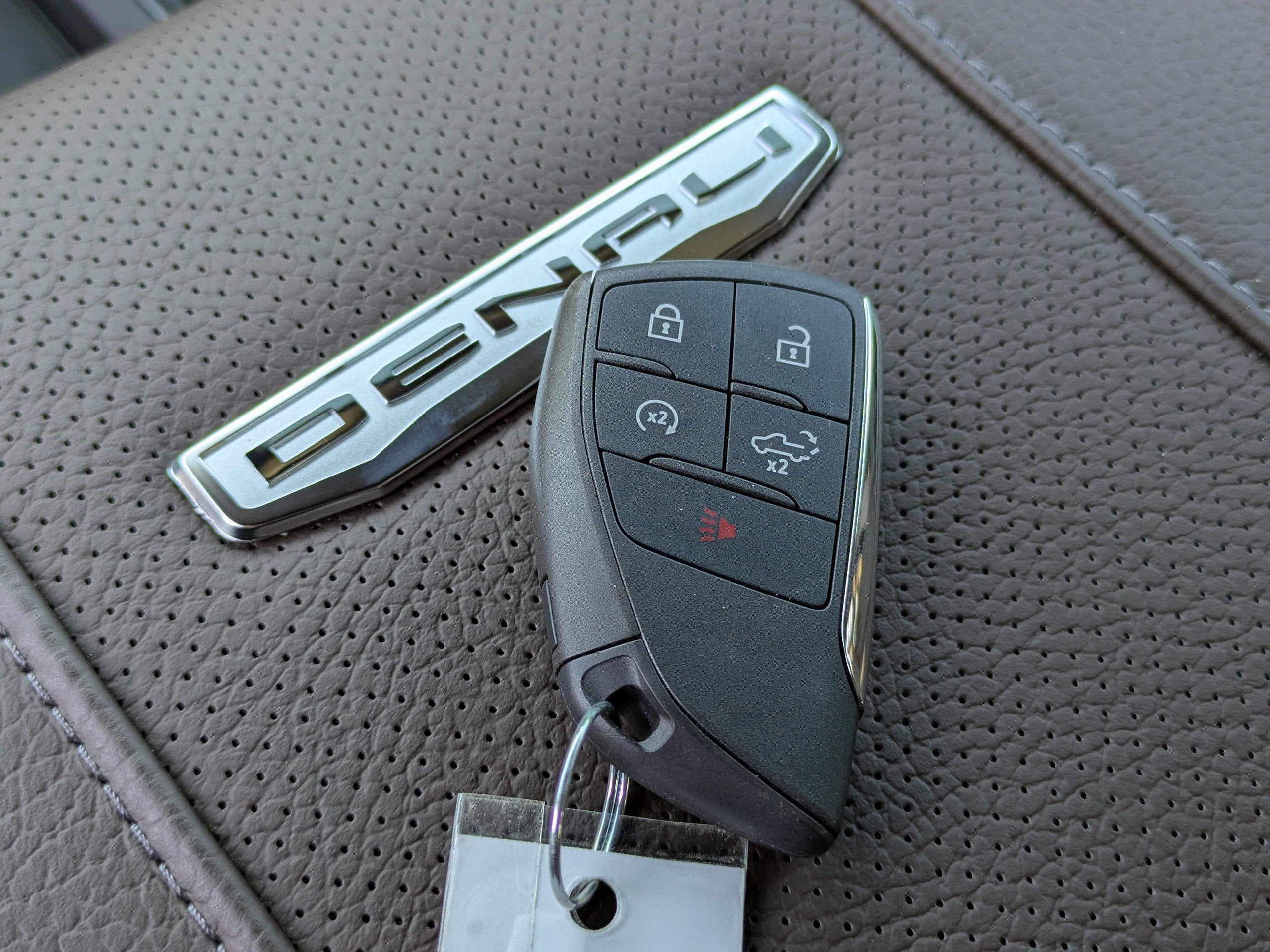 2025 GMC Sierra 2500 HD Denali