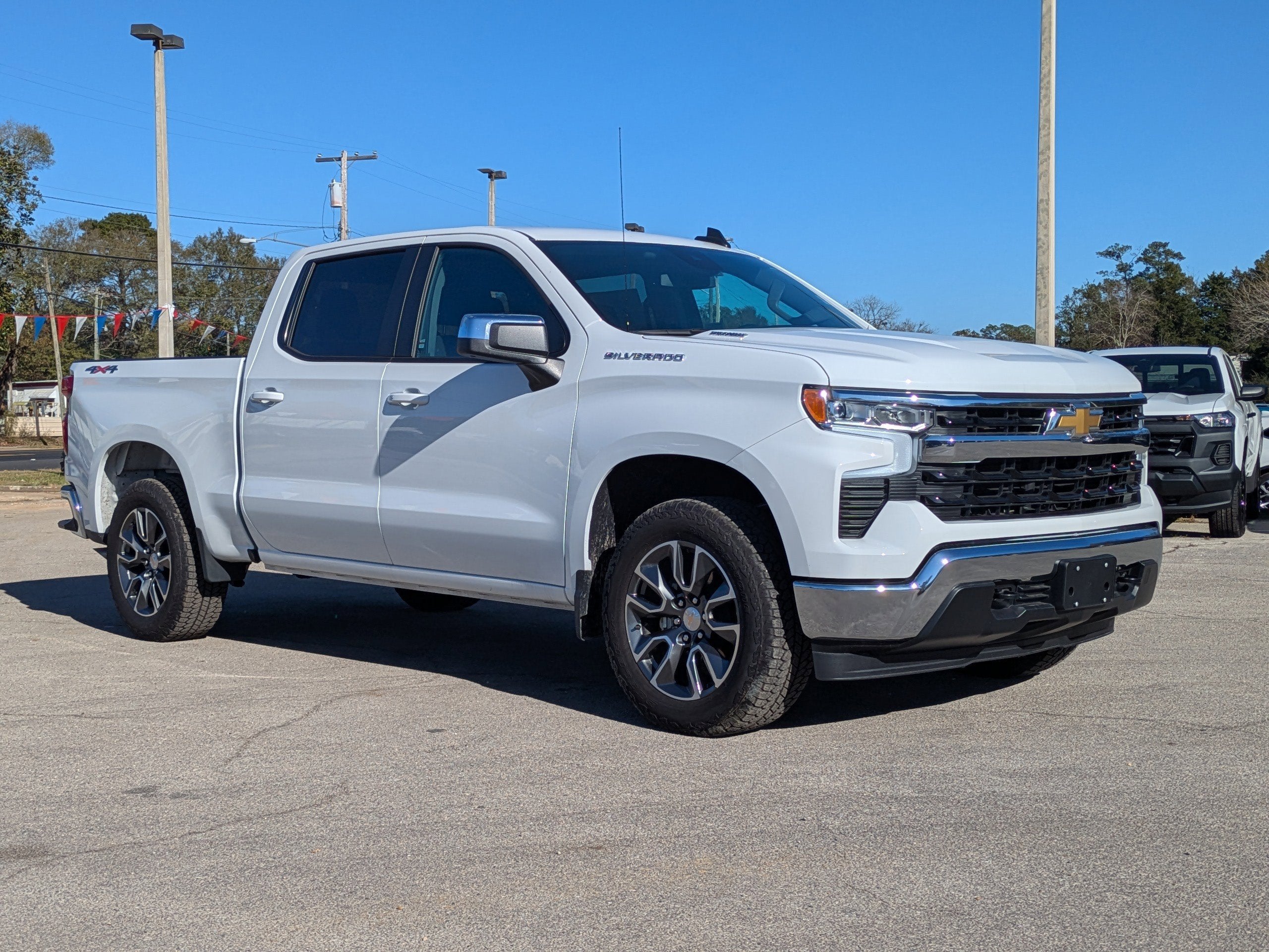 2025 Chevrolet Silverado 1500 LT (2FL)