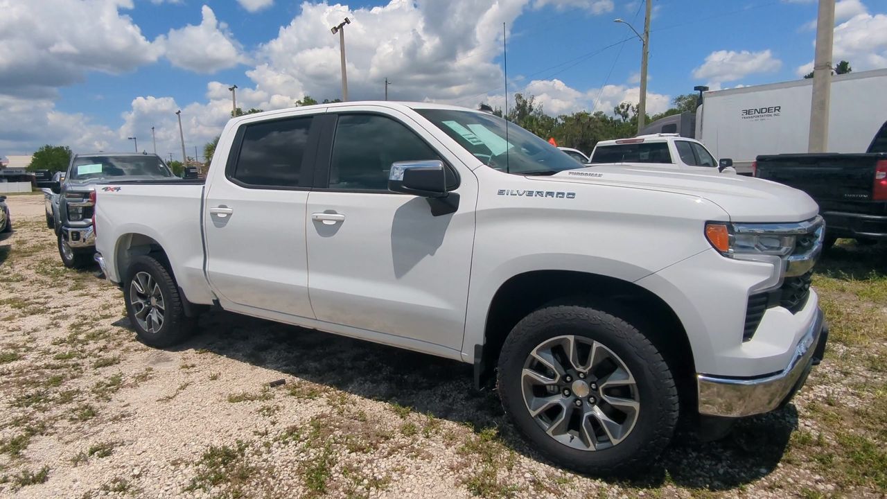 2025 Chevrolet Silverado 1500 LT (2FL)