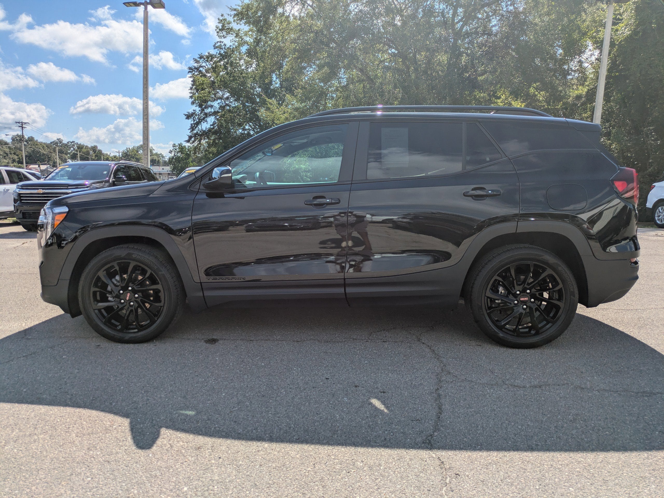 2024 GMC Terrain SLE