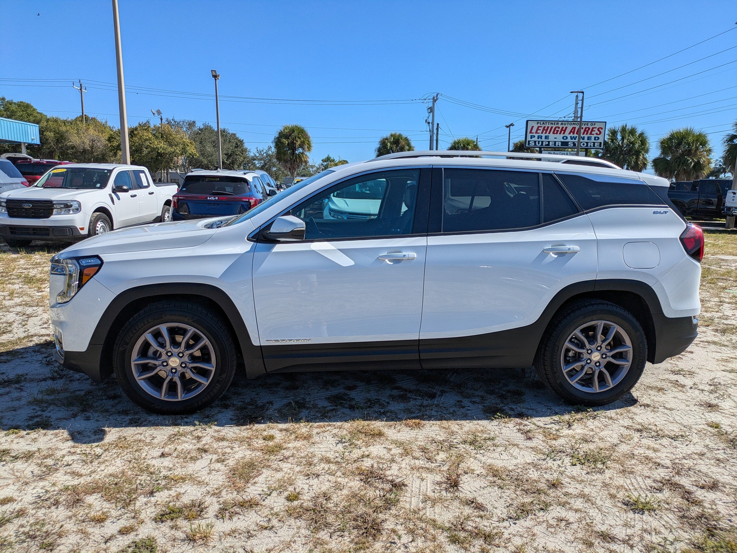 2023 GMC Terrain SLT