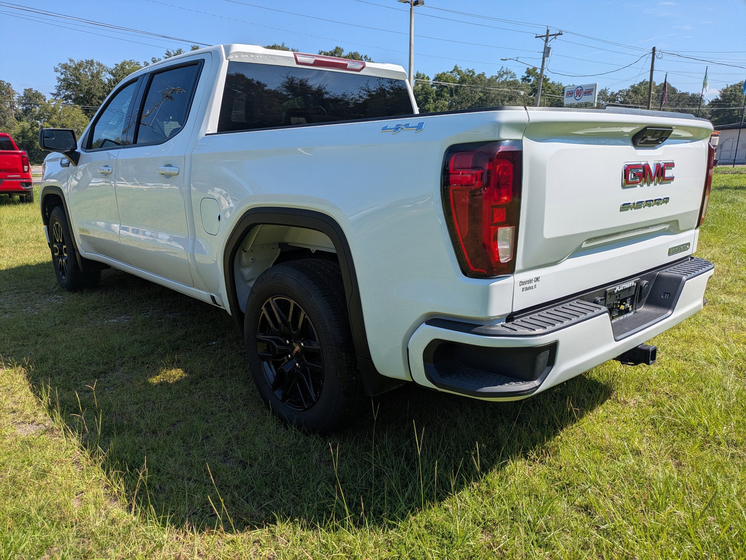 2025 GMC Sierra 1500 Elevation