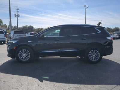 2022 Buick Enclave Essence