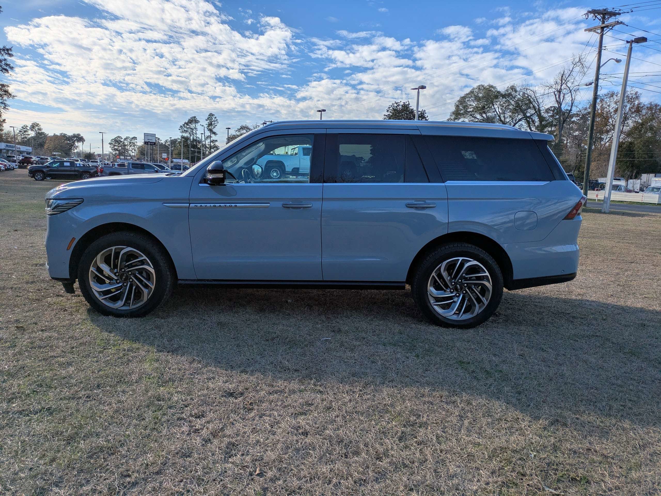 2025 Lincoln Navigator Reserve