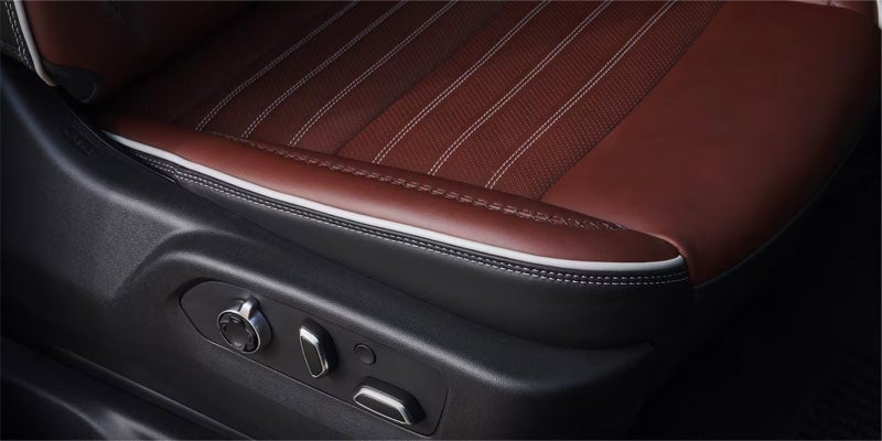 Chevrolet Sierra HD seat controls