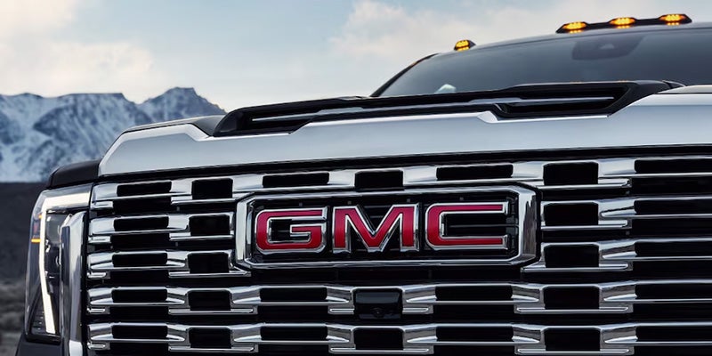 Chevrolet Sierra HD front grille